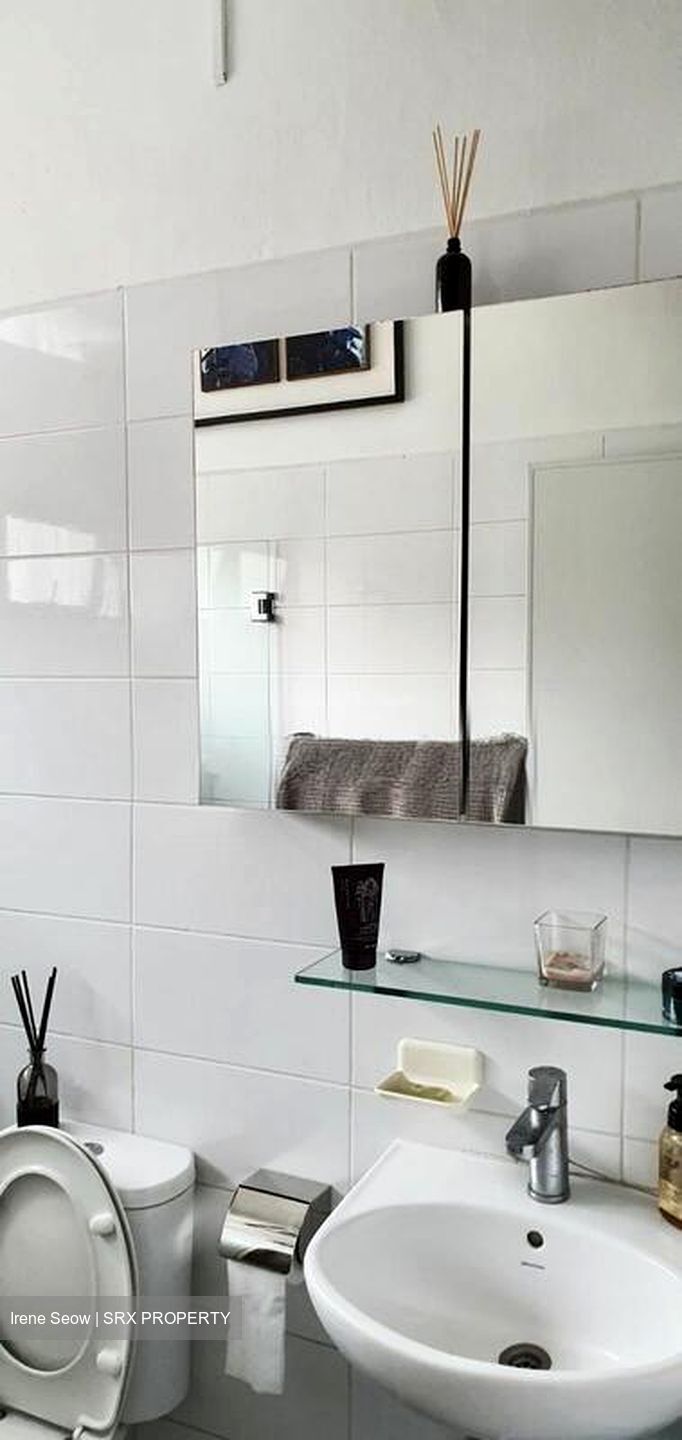 Evergreen Garden (D16), Terrace #498644051